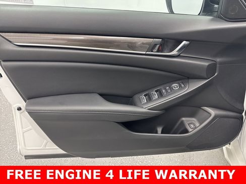 Used 2022 Honda Accord Sport image 6