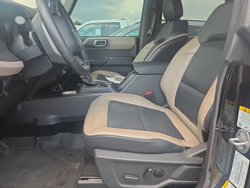 Used 2024 Ford Bronco Wildtrak AWD/4WD image 15