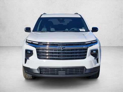 New 2026 Chevrolet Traverse LT w/ Driver Confidence Package image 6