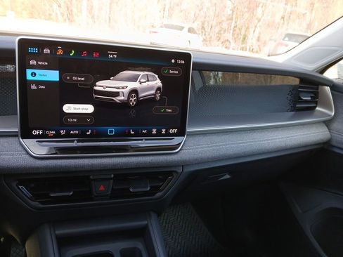 New 2026 Volkswagen Tiguan S image 17