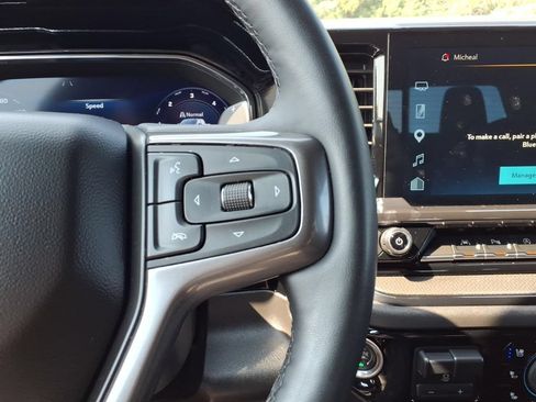 Used 2024 Chevrolet Silverado 1500 ZR2 w/ Technology Package AWD/4WD image 15