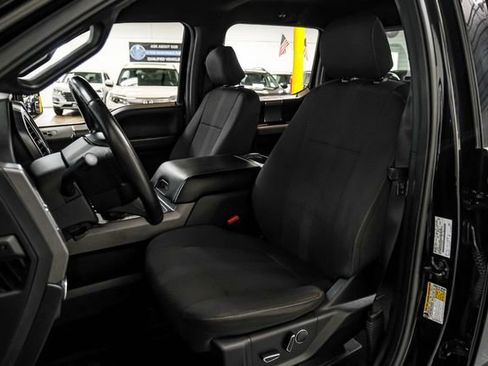 Used 2017 Ford F150 XLT w/ Equipment Group 302A Luxury AWD/4WD image 29