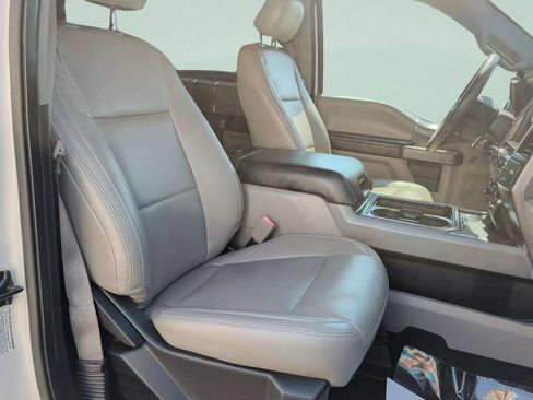 Used 2019 Ford F350 XLT w/ XLT Premium Package AWD/4WD image 28