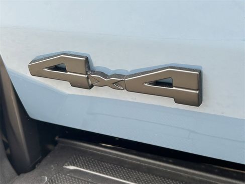 New 2026 Toyota Tacoma SR5 image 12