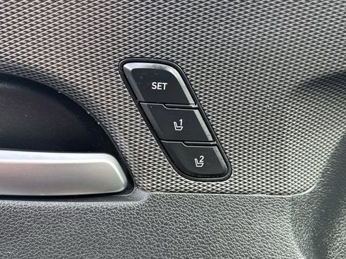 Used 2020 Hyundai Santa Fe Limited FWD image 20