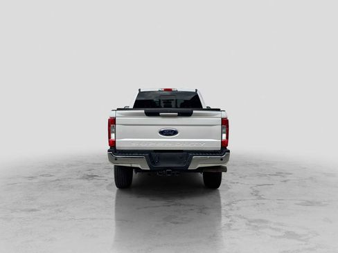 Used 2019 Ford F250 Lariat AWD/4WD image 5