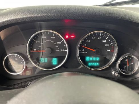 Used 2014 Jeep Wrangler Unlimited Sahara w/ Dual Top Group AWD/4WD image 5