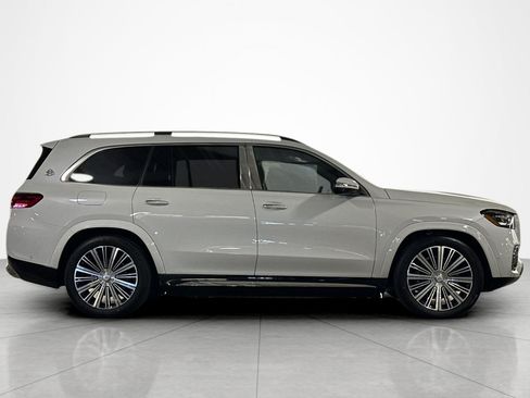 New 2026 Mercedes-Benz Maybach GLS 600 4MATIC image 6