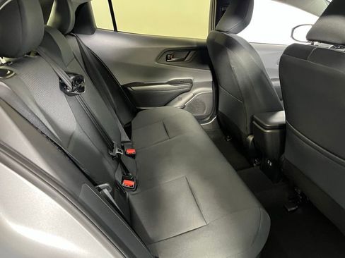 Used 2025 Toyota Prius LE image 28