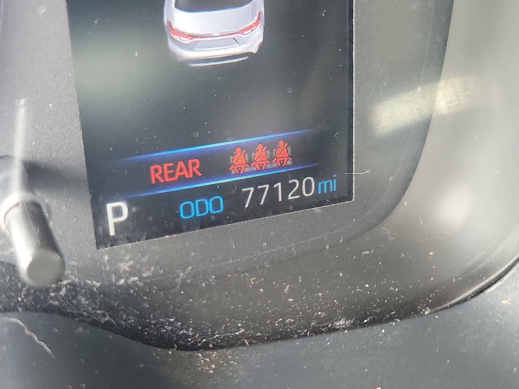Used 2022 Toyota Corolla LE FWD image 21
