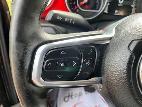 Used 2020 Jeep Gladiator Rubicon AWD/4WD image 14