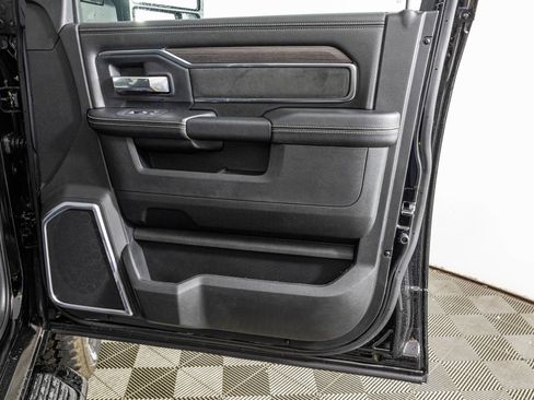New 2026 RAM 2500 Laramie w/ Night Edition AWD/4WD image 70