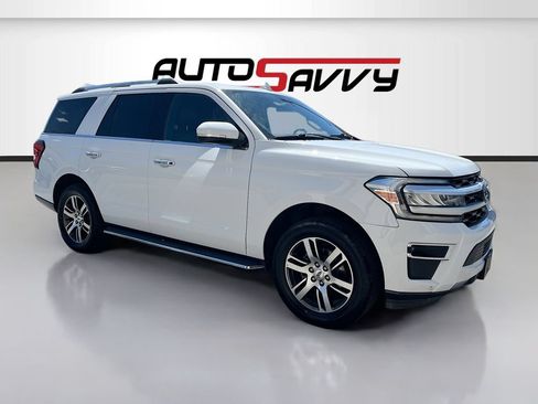 Used 2022 Ford Expedition Limited AWD/4WD image 1