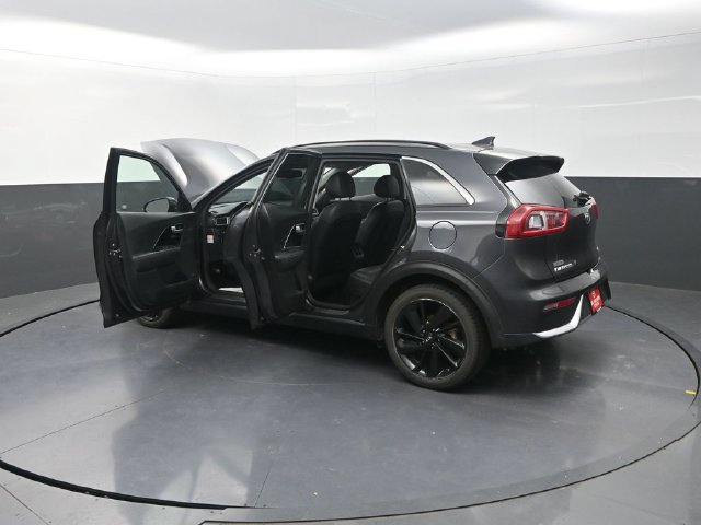 Used 2018 Kia Niro EX w/ EX Touring Graphite Edition FWD image 43