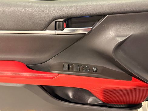 Used 2021 Toyota Camry XSE image 13