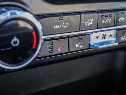 Used 2022 Ford F150 XLT w/ Equipment Group 302A High image 33