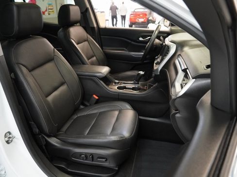 Used 2017 GMC Acadia SLT image 35