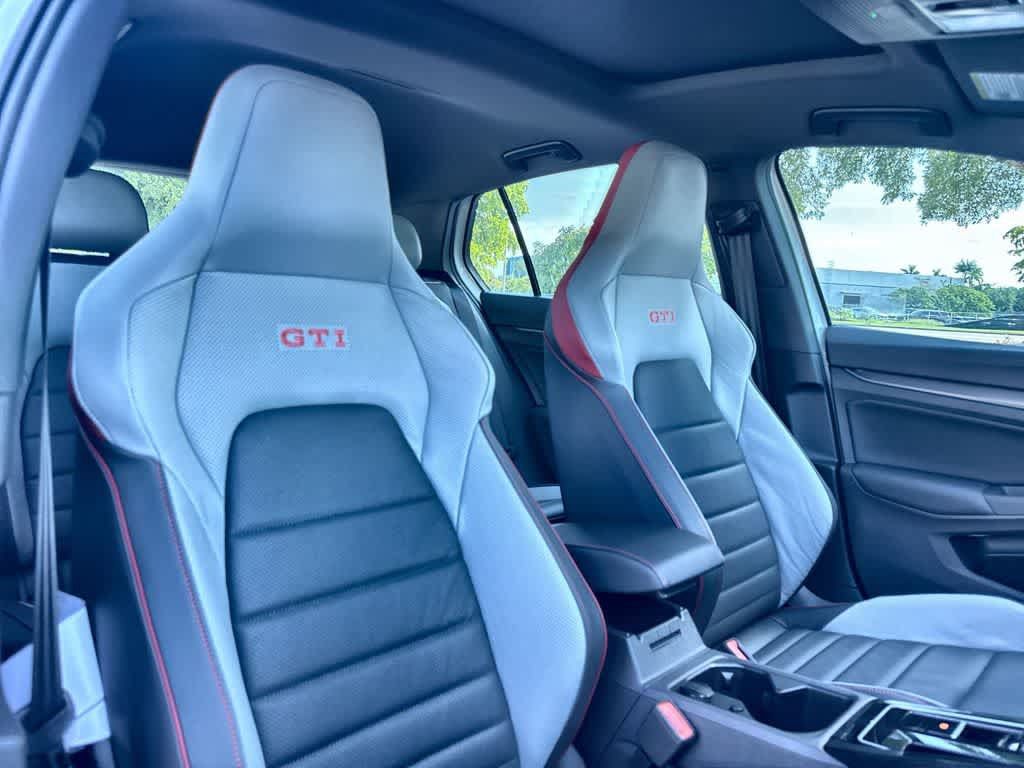 New 2026 Volkswagen GTI SE FWD image 27