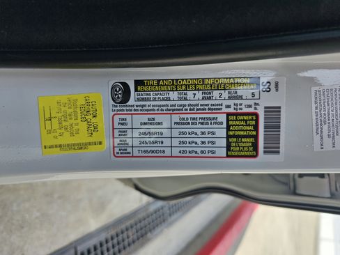 Used 2018 Toyota Highlander Limited Platinum image 29