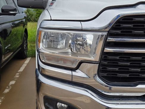 Used 2024 RAM 2500 Big Horn w/ Off Road Package AWD/4WD image 5