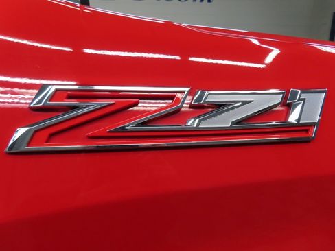 Used 2020 Chevrolet Silverado 1500 Custom Trail Boss image 42