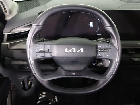 Used 2024 Kia EV9 Light RWD image 45