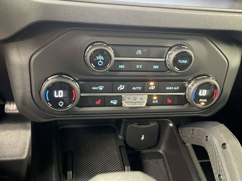 Used 2026 Ford Bronco Big Bend w/ Black Diamond Package AWD/4WD image 19