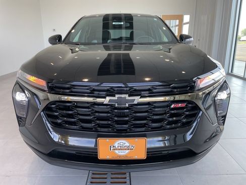 New 2026 Chevrolet Trax RS FWD image 7