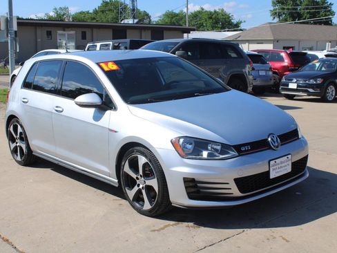 Used 2016 Volkswagen GTI S FWD image 2