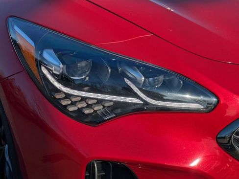 Used 2023 Kia Stinger GT2 image 10