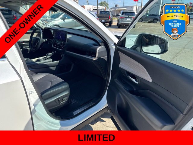 Used 2024 Toyota Grand Highlander FWD image 12