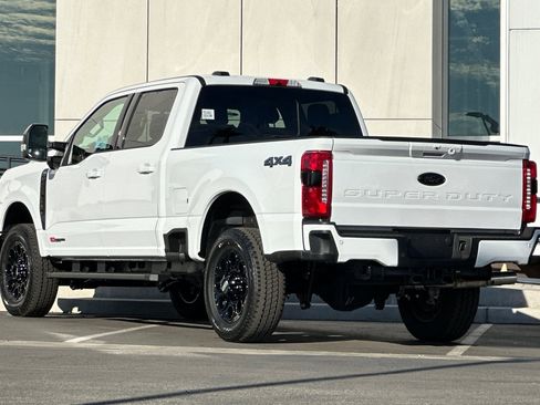 New 2026 Ford F250 Lariat w/ Black Appearance Package image 5