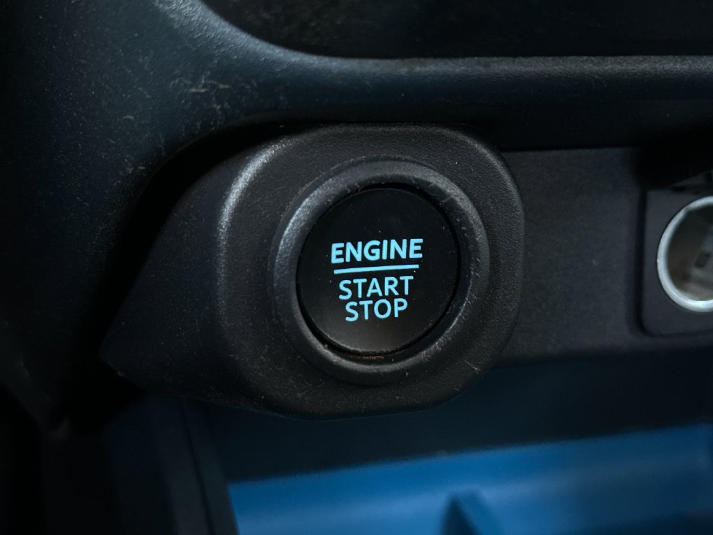 Certified 2025 Ford Maverick XLT w/ Equipment Group 302A AWD/4WD image 20