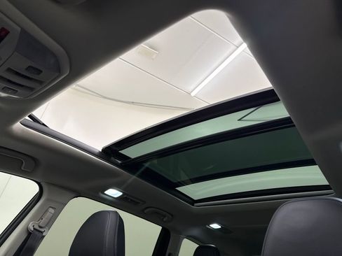 Used 2022 Subaru Ascent Touring w/ Popular Package #2A image 24