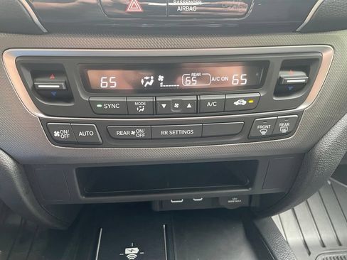 Certified 2026 Honda Ridgeline Sport image 18