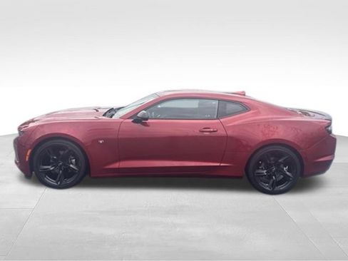 Used 2020 Chevrolet Camaro LT w/ RS Package RWD image 5