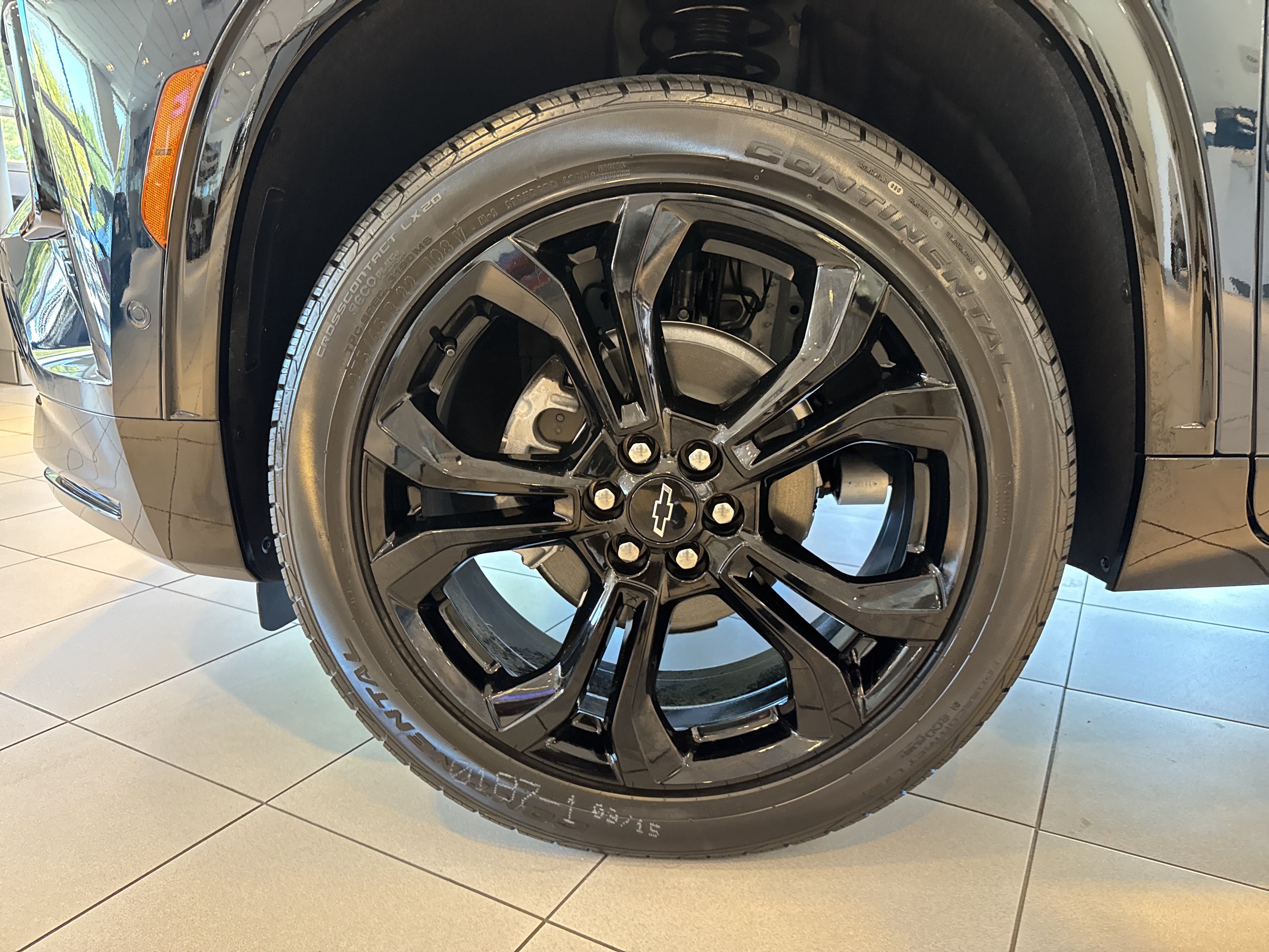 New 2027 Chevrolet Traverse RS FWD image 11