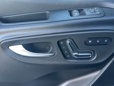 New 2026 Mercedes-Benz Sprinter 2500 image 11