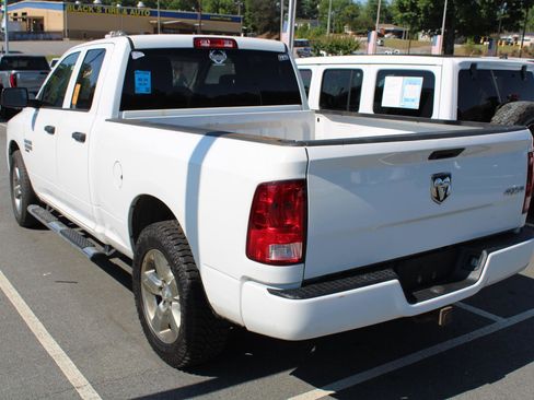 Used 2019 RAM 1500 Express w/ Express Value Package AWD/4WD image 6