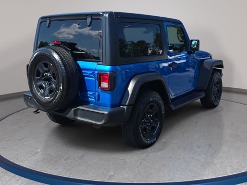 Used 2023 Jeep Wrangler Sport AWD/4WD image 5