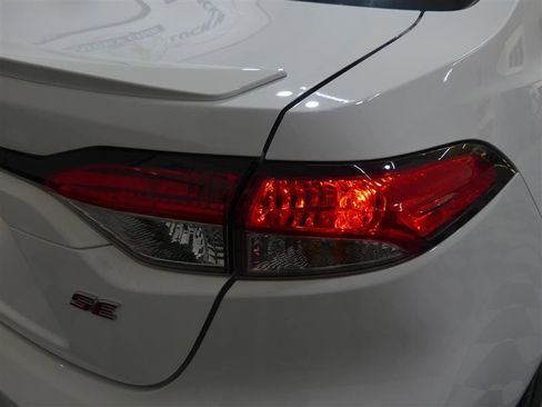 Used 2023 Toyota Corolla SE FWD image 15