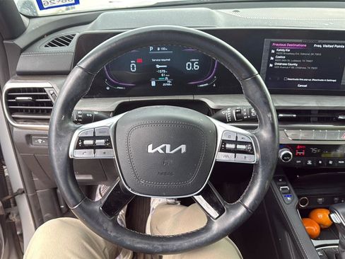 Used 2024 Kia Telluride EX X-Line AWD/4WD image 4