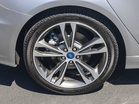 Certified 2020 Ford Fusion Titanium FWD image 11