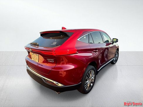 Certified 2022 Toyota Venza Limited AWD/4WD image 4