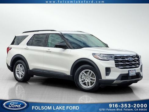 Used 2026 Ford Explorer Active image 1