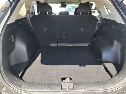 Used 2023 Kia Sportage LX FWD image 19