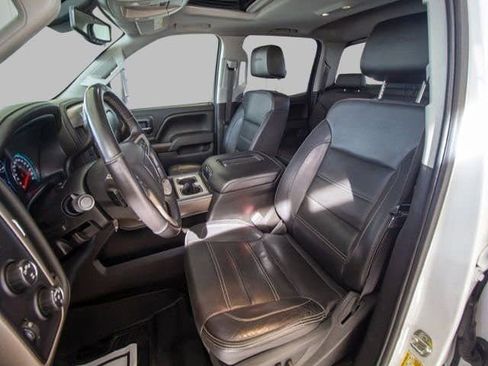 Used 2017 GMC Sierra 2500 Denali w/ Duramax Plus Package image 21