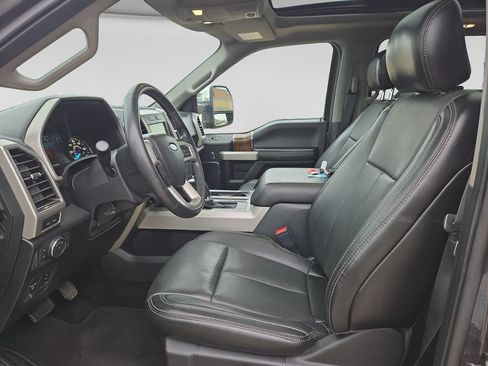 Used 2018 Ford F150 Lariat AWD/4WD image 14