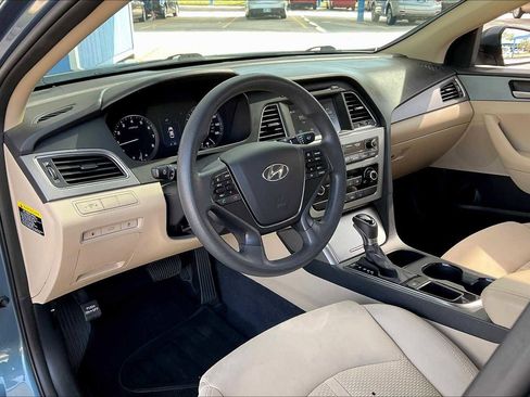 Used 2016 Hyundai Sonata SE image 17