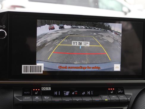 New 2026 Toyota Camry SE image 13